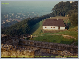 Budynek dawnej karczmy z 1830 r. przeniesiony z Krzyszkowic koło Myślenic. Fot. Piotr Gofroń 1975 r.