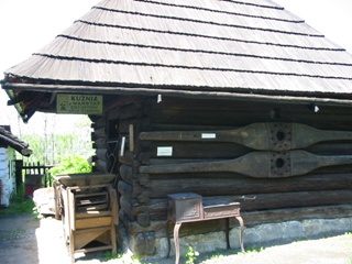 Skansen wiosną - początek XXI w - fot. Stożek