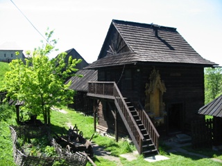 Skansen wiosną - początek XXI w - fot. Stożek