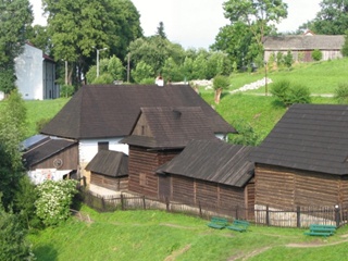 Skansen wiosną - początek XXI w - fot. Stożek